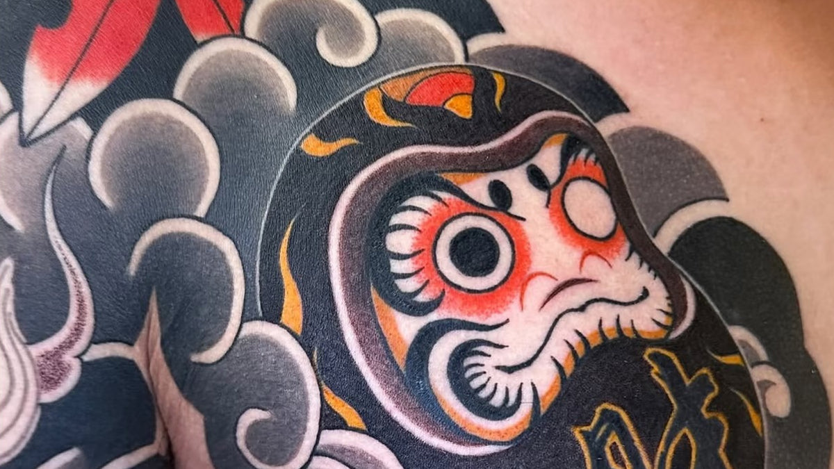 CREDITECH MED Japanese Tattoo Style featuring traditional artwork with professional tattoo cartridge needles